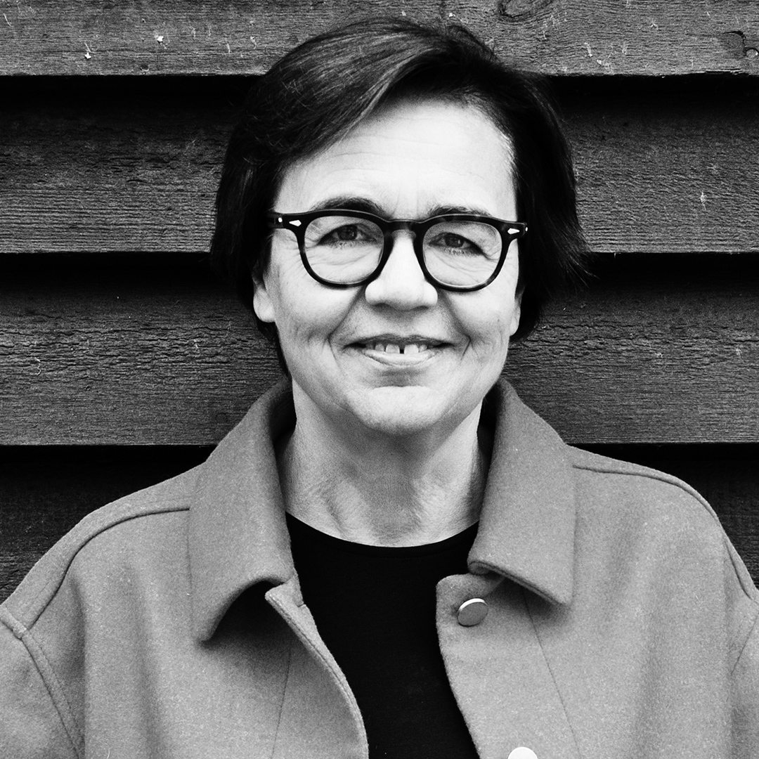 Anne Smith Petersen